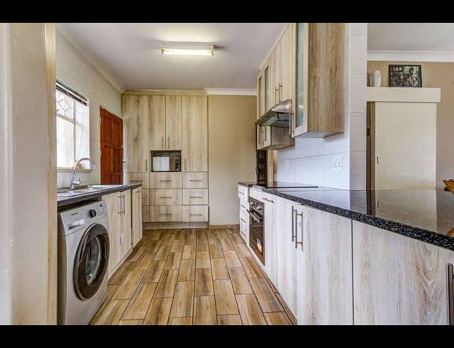 4 BEDROOM HOUSE FOR SALE IN ALLEN GROVE